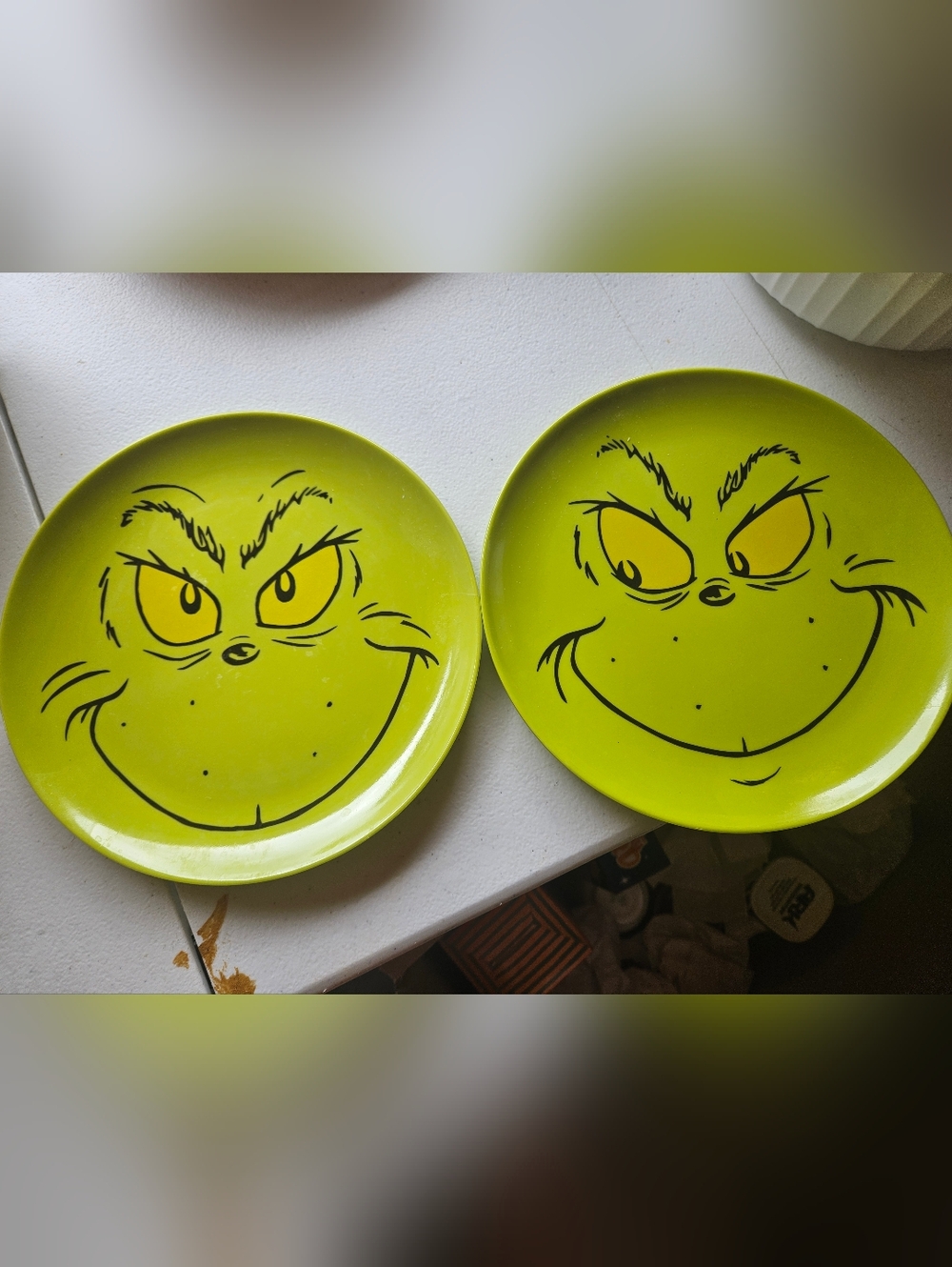 Grinch Face Decorative Plates - Set of 2